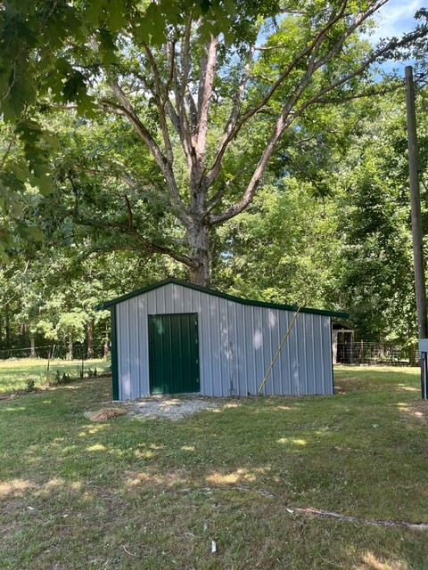 2377 Grays Bend Road Centerville, TN 37033 - Photo 4 of 16