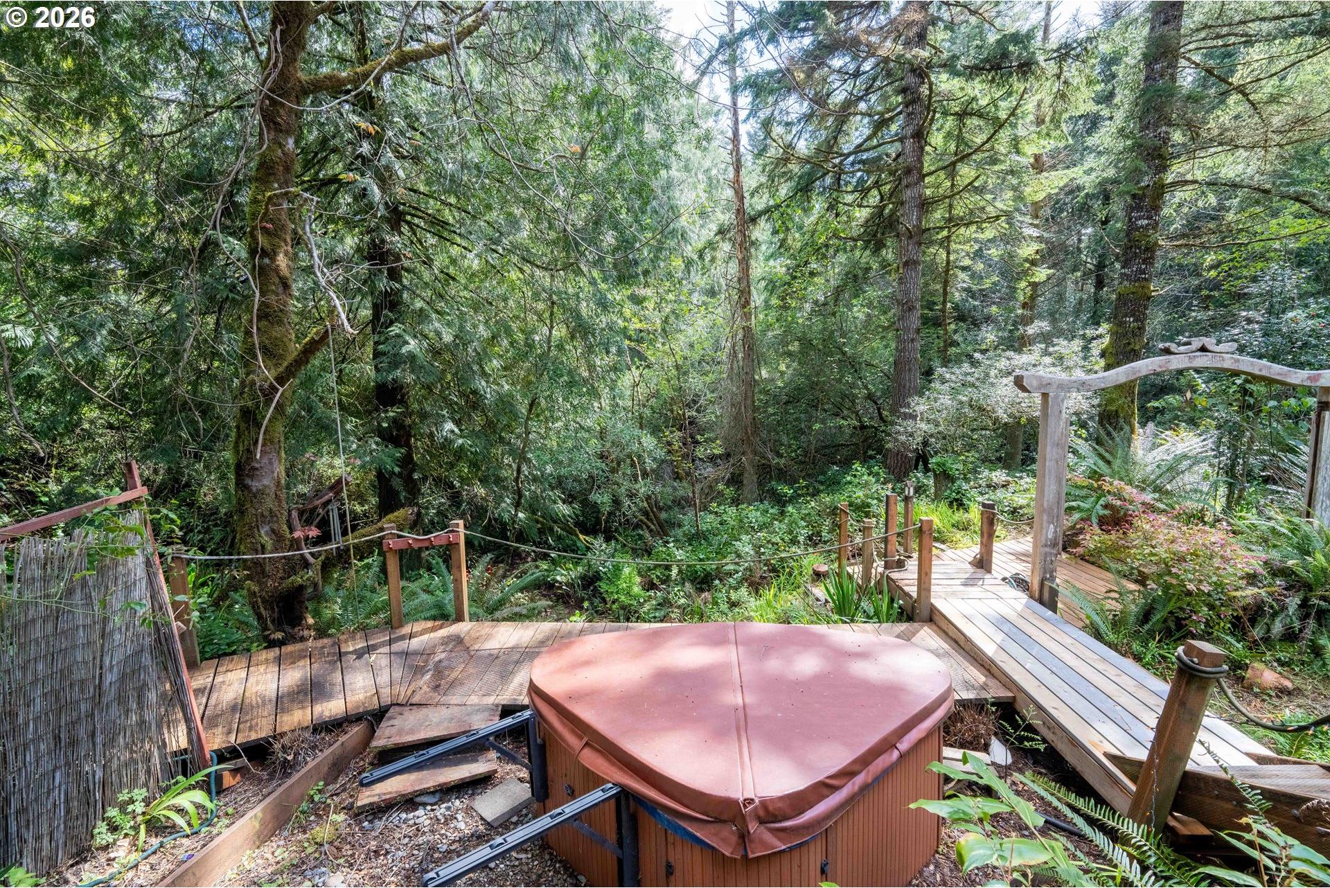 54378 Rosa Road Bandon, OR 97411 - Photo 26 of 34 Deck