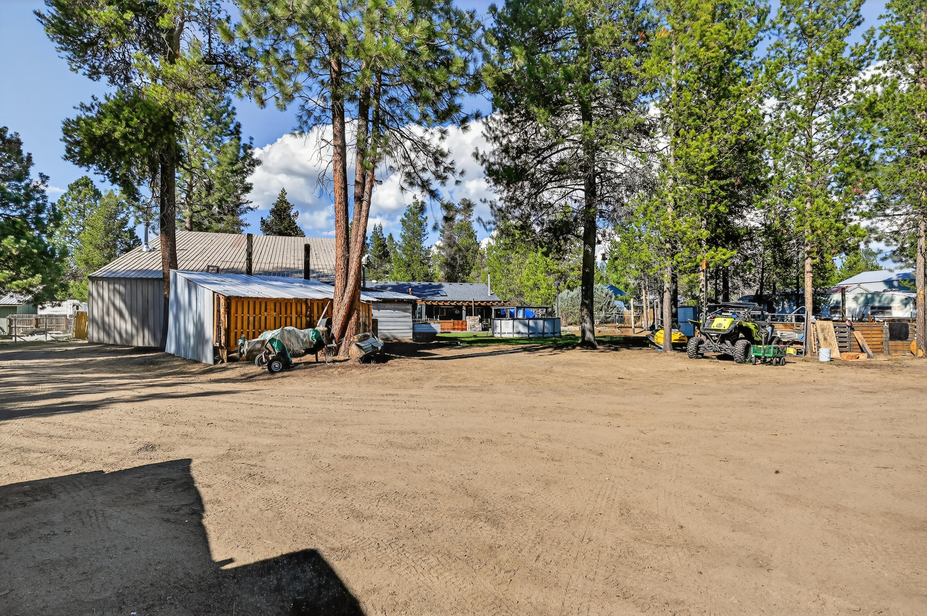 15495 Federal Road La Pine, OR 97739 - Photo 4 of 36 3 - 15495-Federal-Rd-La-Pine-OR-97739-14