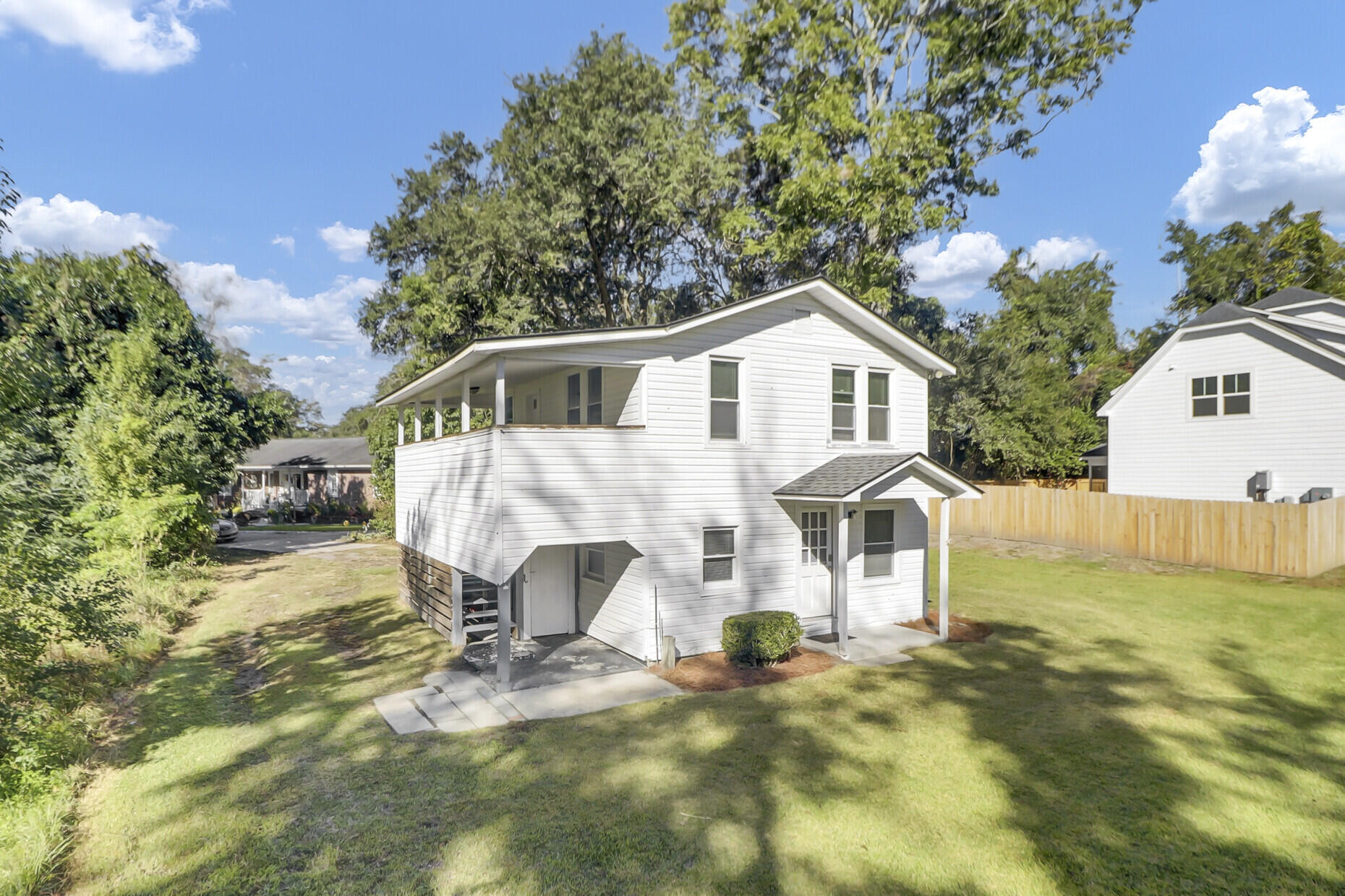 2021 Fremont Street Charleston, SC 29412 - Photo 2 of 32 02_2_mls