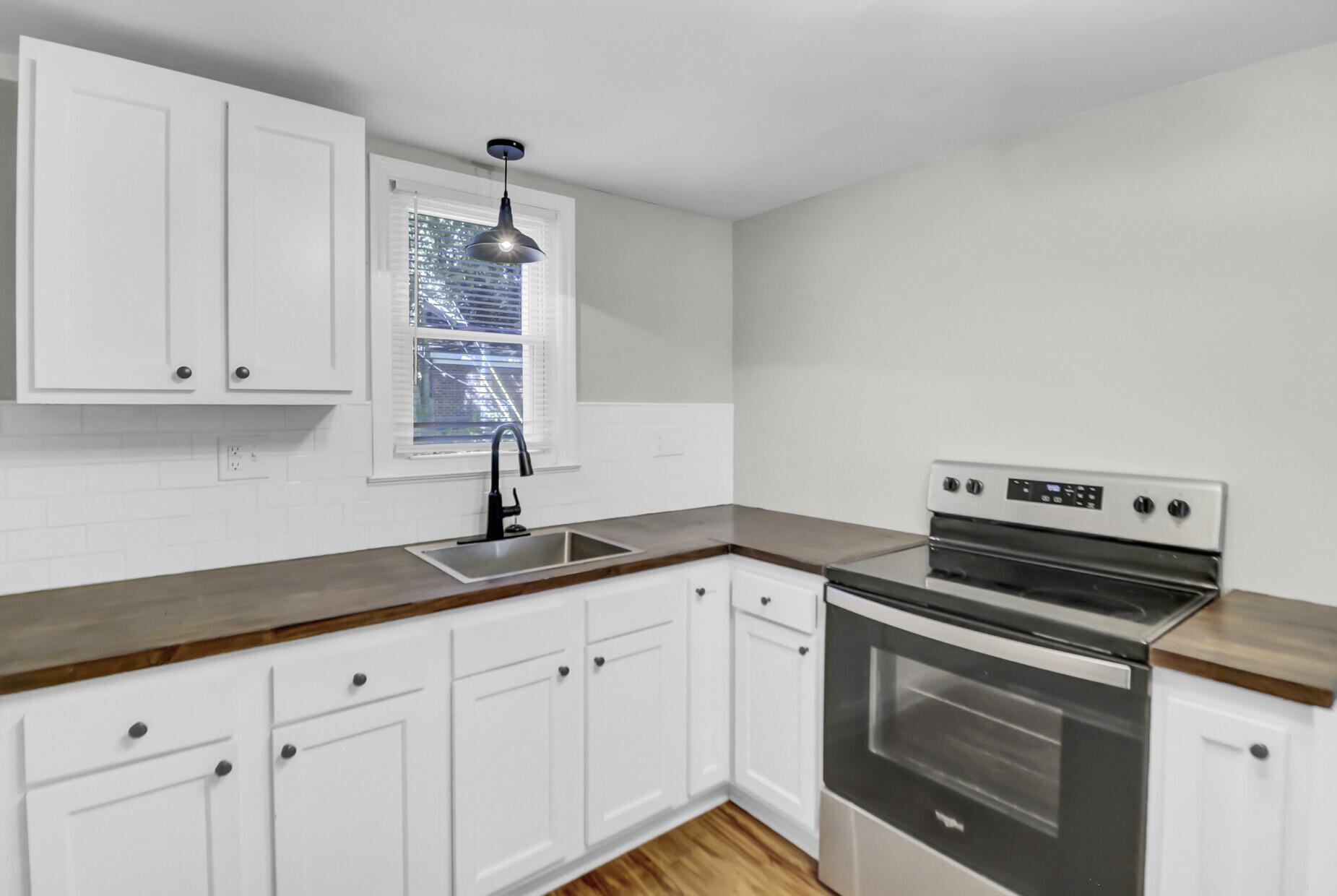 2021 Fremont Street Charleston, SC 29412 - Photo 10 of 32 13_13_mls