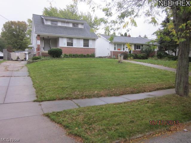 1569 Sunview Road Cleveland, OH 44124 - Photo 1 of 11