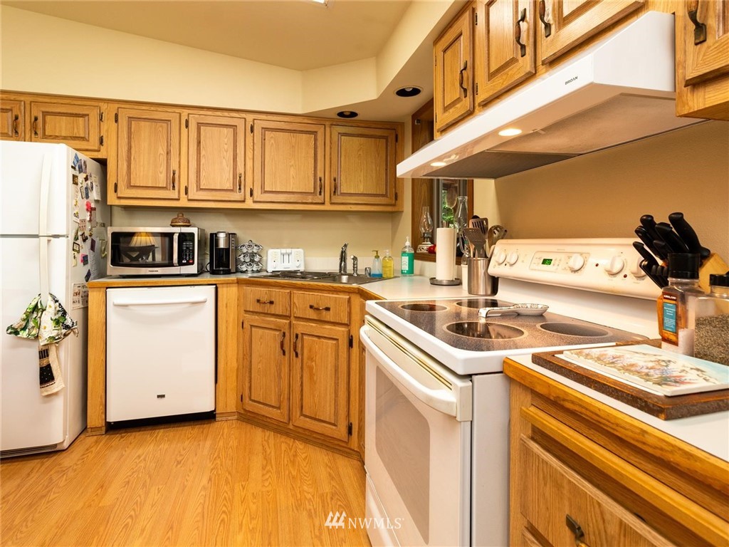 253 Baker Road Randle, WA 98377 - Photo 11 of 40 Gallery Image 11
