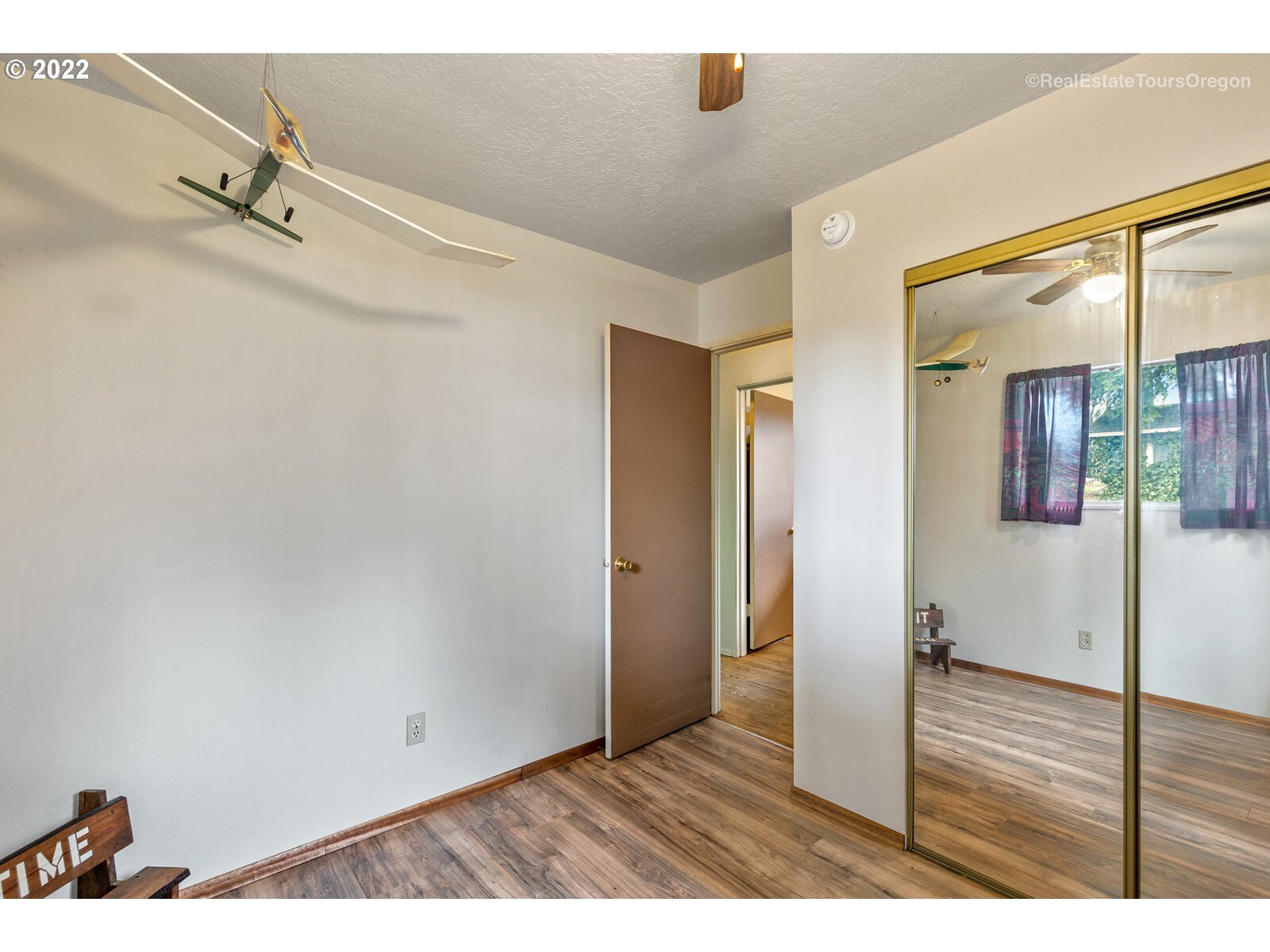 48780 Southeast Baty Road Sandy, OR 97055 - Photo 17 of 32 a view of a room with wooden floor