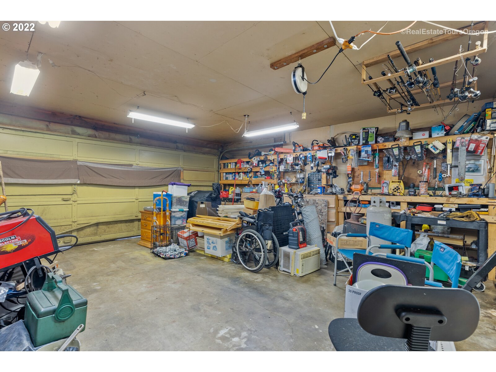 48780 Southeast Baty Road Sandy, OR 97055 - Photo 18 of 32 a view of a storage in a room