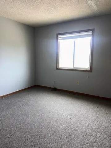 $275,000 | 625 Harris Lane, Cameron, MO 64429