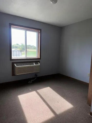 $275,000 | 625 Harris Lane, Cameron, MO 64429