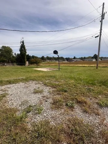 $275,000 | 625 Harris Lane, Cameron, MO 64429