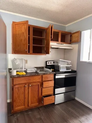 $275,000 | 625 Harris Lane, Cameron, MO 64429