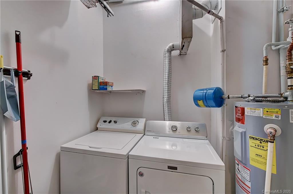 938 Cherokee Road Charlotte, NC 28207 - Photo 26 of 31 Gallery Image 26