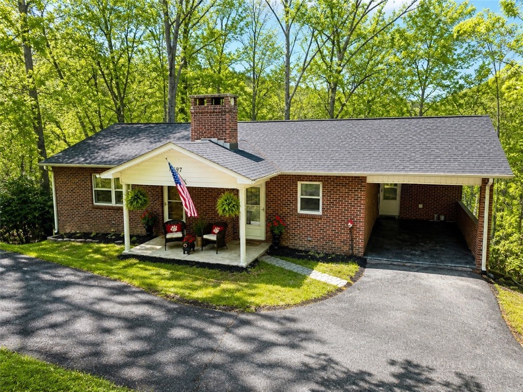 197 Russell Drive Boone, NC 28607 - Photo 1 of 38