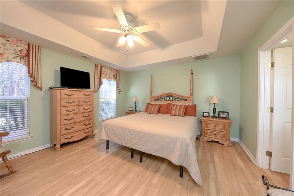 2413 Smith Cove Road Denver, NC 28037 - Photo 22 of 44 Gallery Image 22