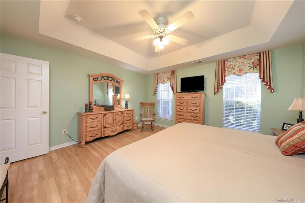 2413 Smith Cove Road Denver, NC 28037 - Photo 23 of 44 Gallery Image 23