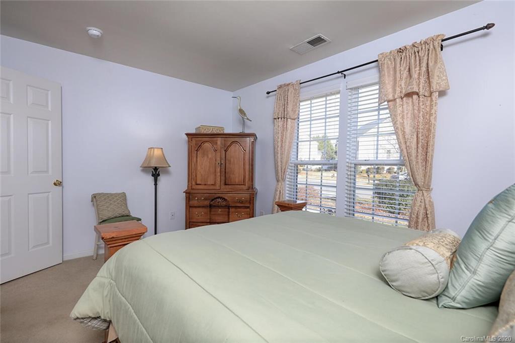 2413 Smith Cove Road Denver, NC 28037 - Photo 29 of 44 Gallery Image 29