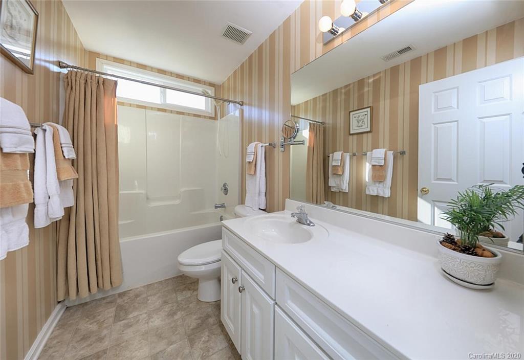 2413 Smith Cove Road Denver, NC 28037 - Photo 30 of 44 Gallery Image 30