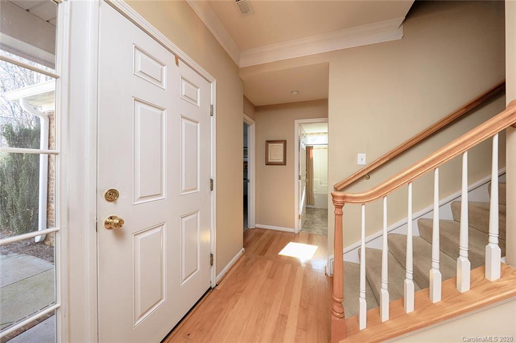 2413 Smith Cove Road Denver, NC 28037 - Photo 5 of 44 Gallery Image 5