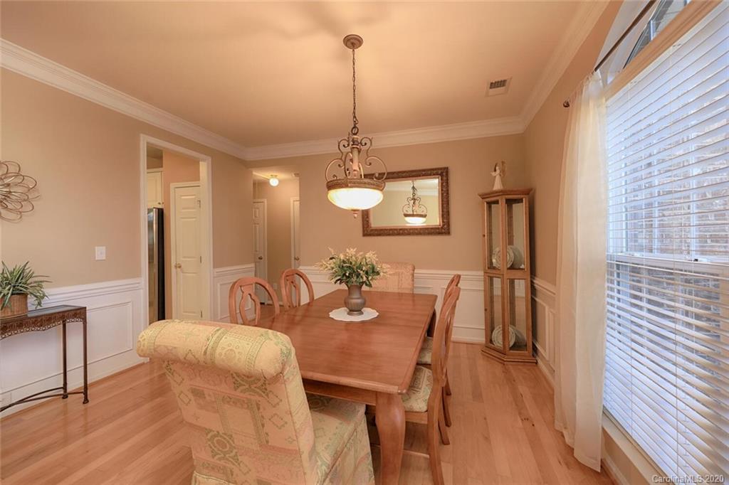 2413 Smith Cove Road Denver, NC 28037 - Photo 7 of 44 Gallery Image 7