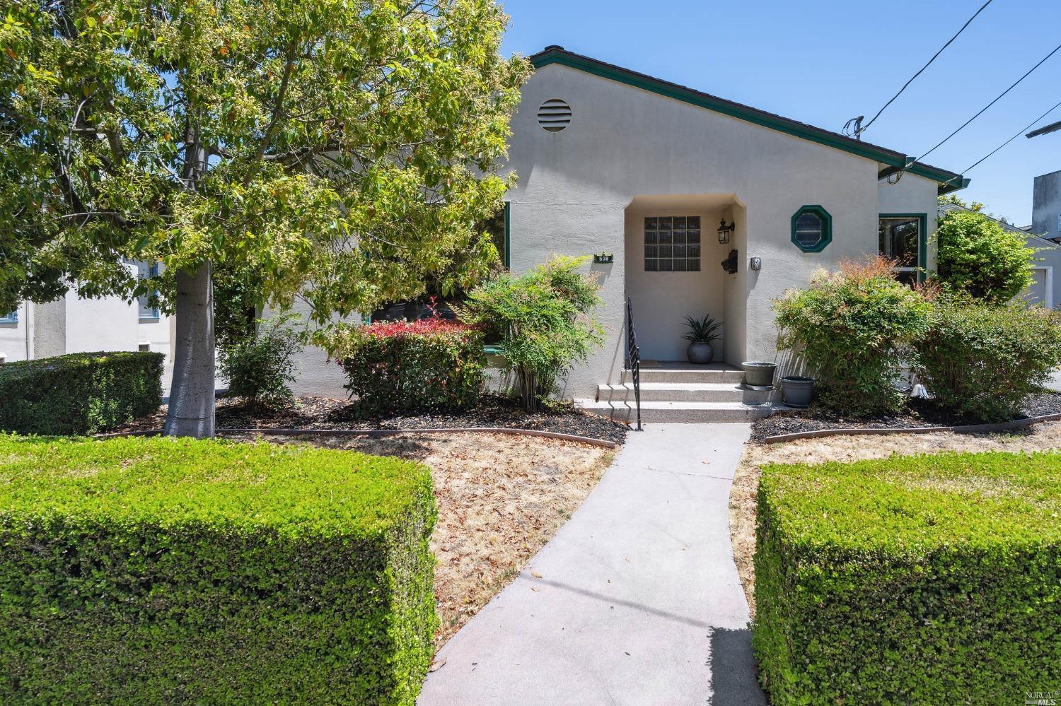 508 Jefferson Street Santa Rosa, CA 95401 - Photo 1 of 1 Charming bungalow with vintage details