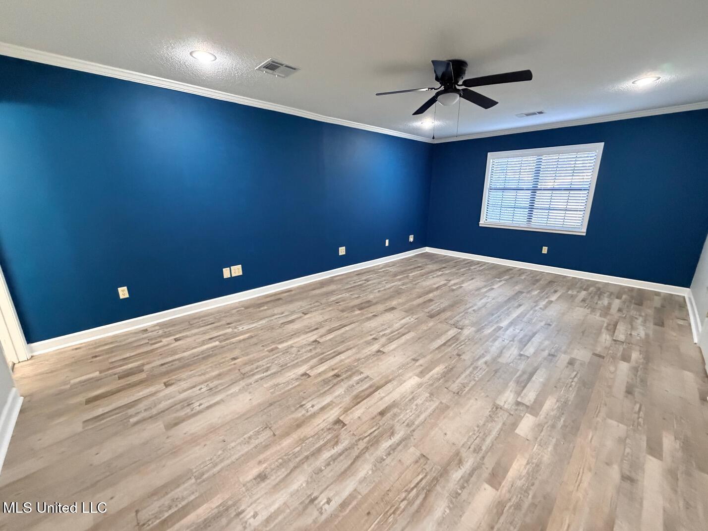 700 9th Avenue Cleveland, MS 38732 - Photo 8 of 23 IMG_0042