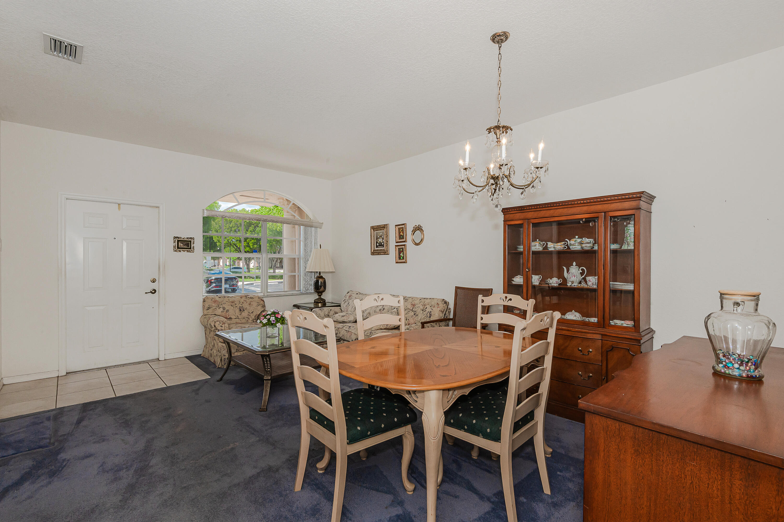 13709 Southwest 170th Terrace Miami, FL 33177 - Photo 3 of 29 0-5