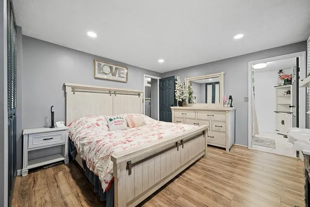 $298,500 | 213 Meadowood Drive, Cheswick, PA 15024