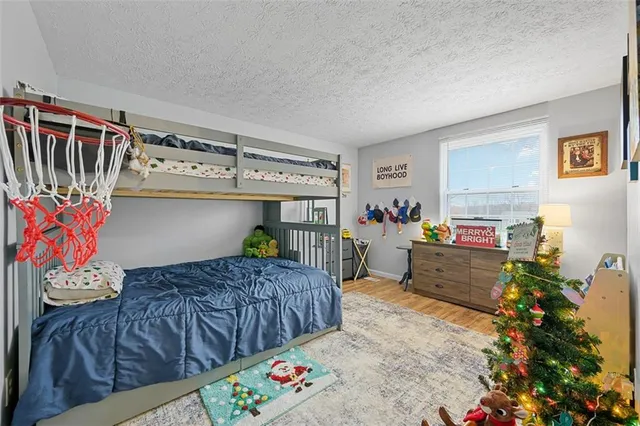 $298,500 | 213 Meadowood Drive, Cheswick, PA 15024