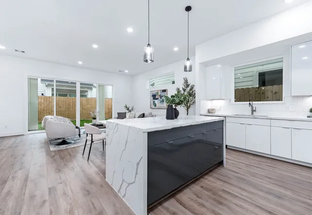 $3,300 | 3509 McIlhenny Street, Houston, TX 77004