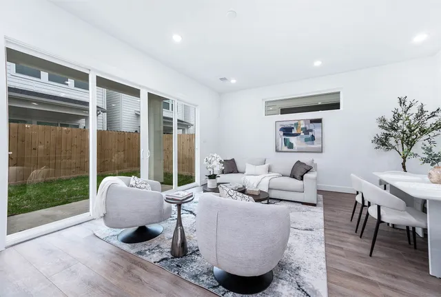 $3,300 | 3509 McIlhenny Street, Houston, TX 77004