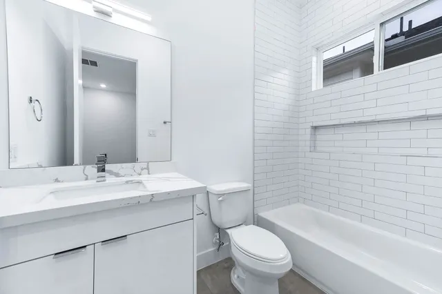 $3,300 | 3509 McIlhenny Street, Houston, TX 77004