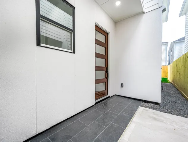 $3,300 | 3509 McIlhenny Street, Houston, TX 77004