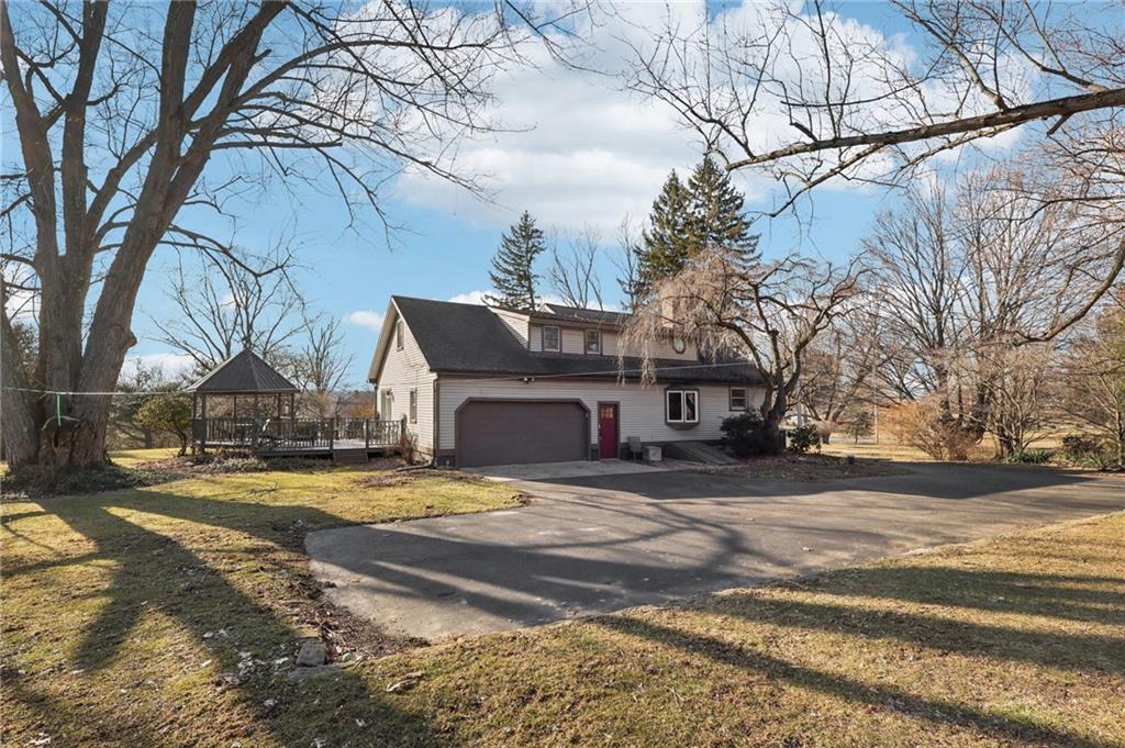 989 Cleland Mill Road New Castle, PA 16102 - Photo 3 of 30 Gallery Image 3