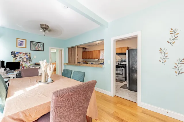 $315,000 | 5621 South Sawyer Avenue, Chicago, IL 60629