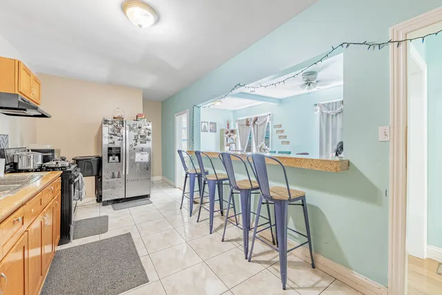 $315,000 | 5621 South Sawyer Avenue, Chicago, IL 60629