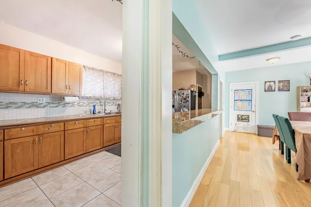 $315,000 | 5621 South Sawyer Avenue, Chicago, IL 60629