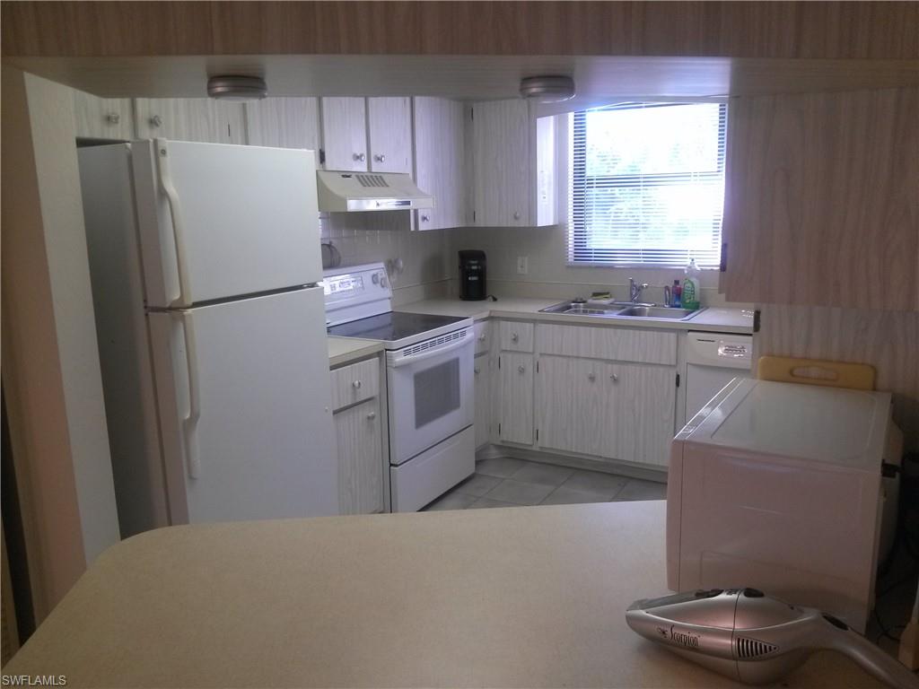 4963 Pepper Circle, Unit D106 Naples, FL 34113 - Photo 2 of 14