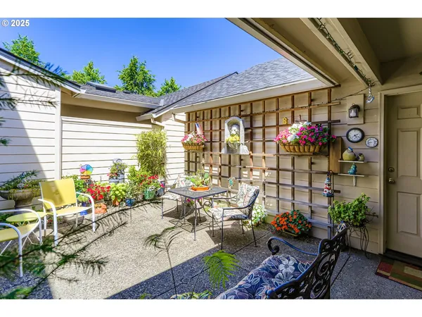 $485,000 | 1860 Northeast Orenco Station Parkway, Hillsboro, OR 97124