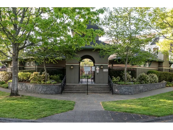 $485,000 | 1860 Northeast Orenco Station Parkway, Hillsboro, OR 97124