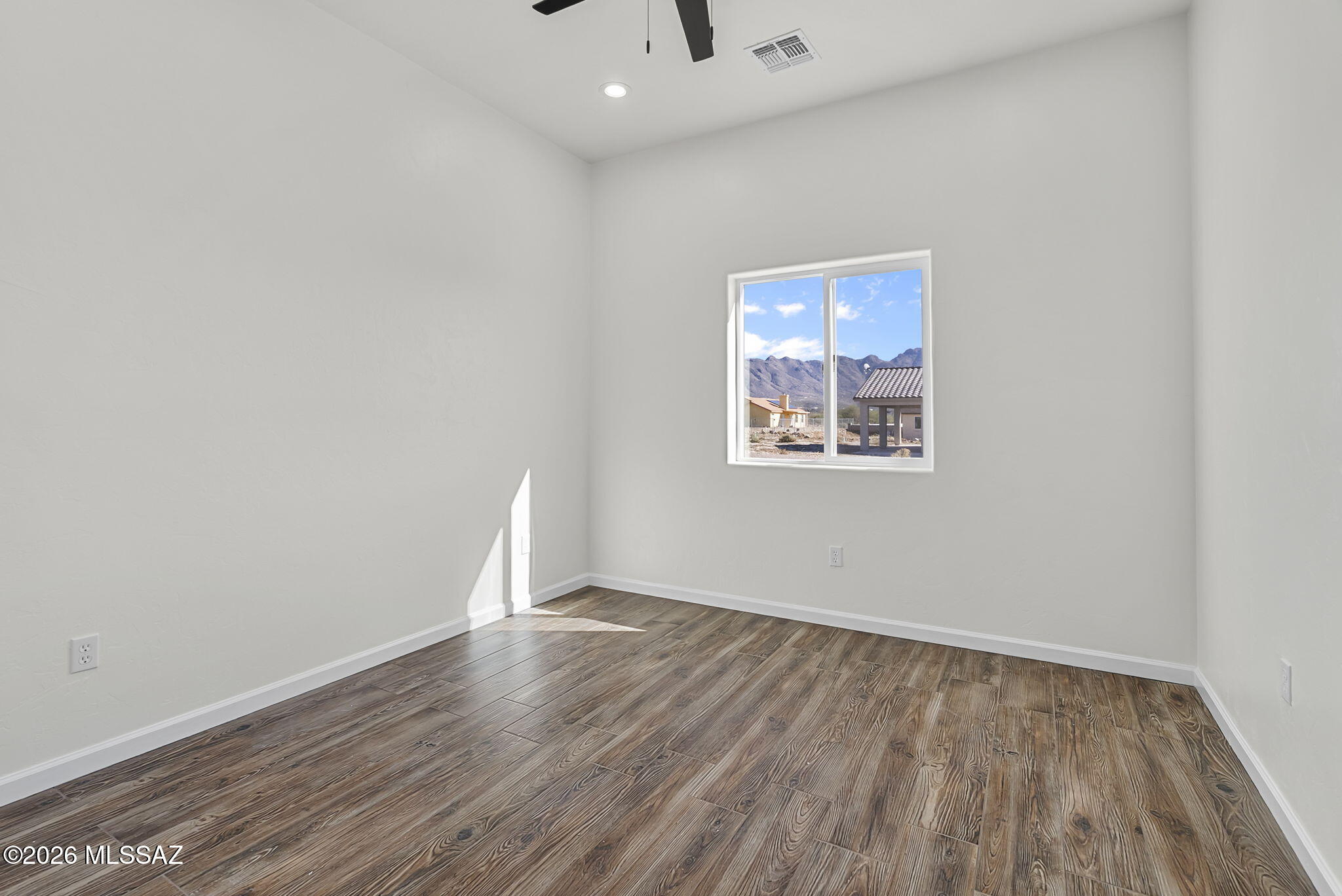 1825 Via Nueva Zelandia Rio Rico, AZ 85648 - Photo 13 of 26