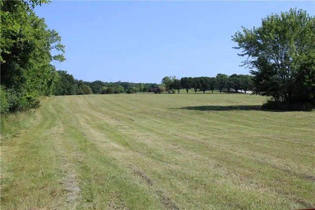 $300,000 | 0 East Cline Road, Lone Jack, MO 64070