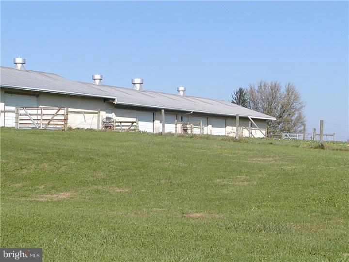 554 Center Hall Road Cochranville, PA 19330 - Photo 4 of 8