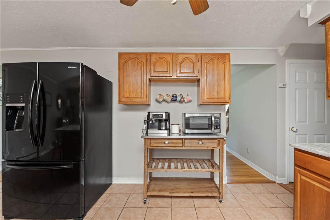 1178 State Road Webster, NY 14580 - Photo 7 of 33