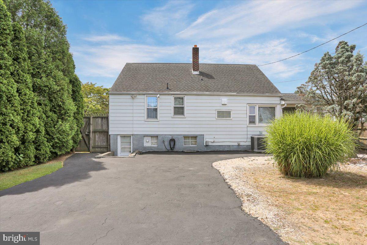 509 Harding Avenue Reading, PA 19607 - Photo 25 of 26