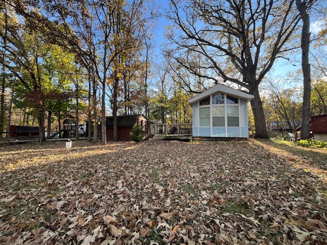 2795 East 28th Road Marseilles, IL 61341 - Photo 2 of 59 a backyard of a house with lots of green space