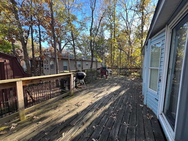 2795 East 28th Road Marseilles, IL 61341 - Photo 5 of 59 a view of balcony with wooden floor and fence
