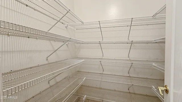 $1,950 | 17586 West Agave Court, Goodyear, AZ 85338