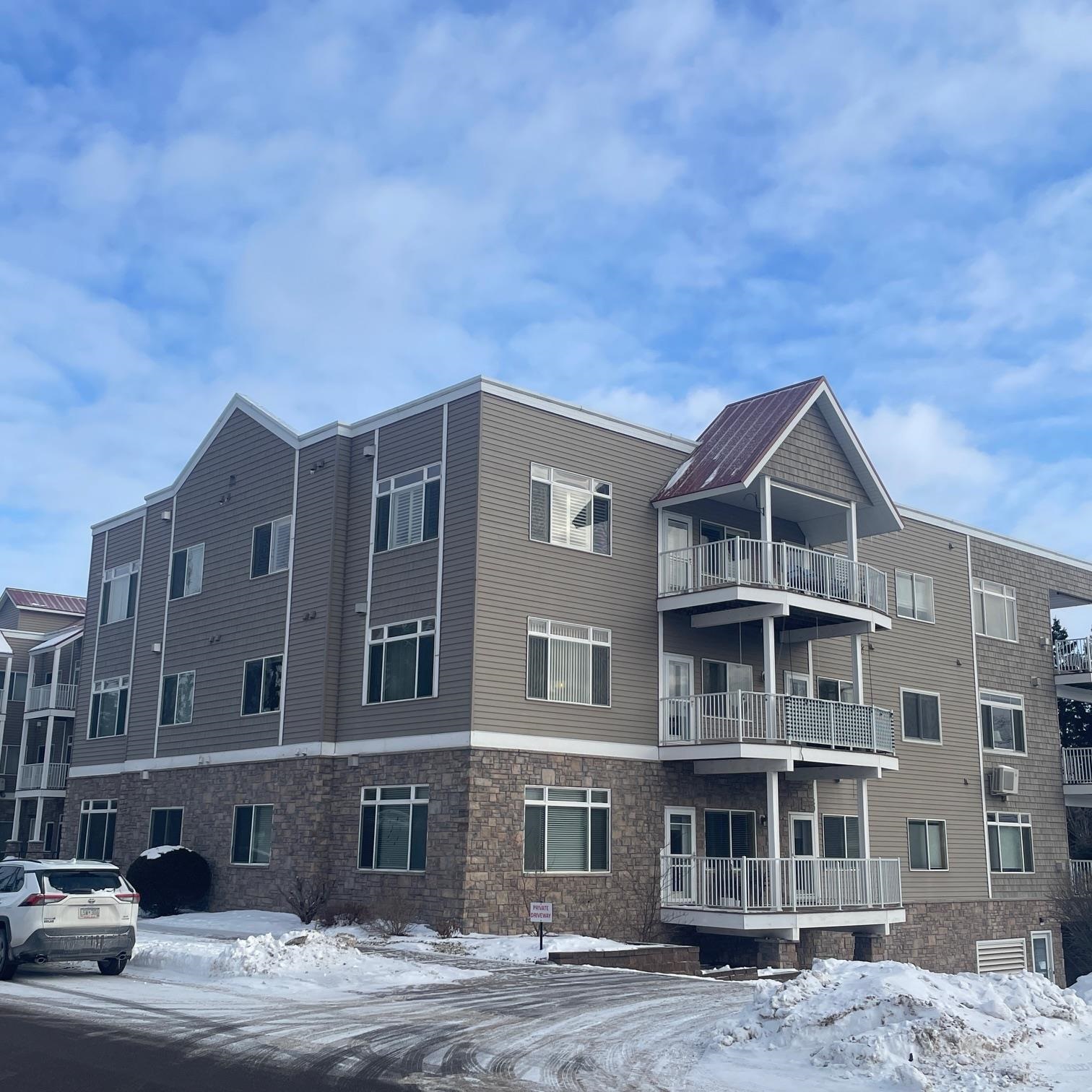 6030 East Superior Street, Unit 309 Duluth, MN 55804 - Photo 1 of 16 Front Vew of Building