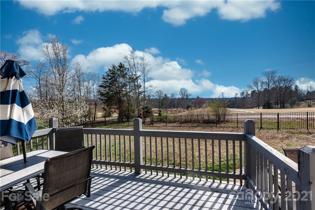 723 Players Ridge Road Hickory, NC 28601 - Photo 8 of 40 Gallery Image 8
