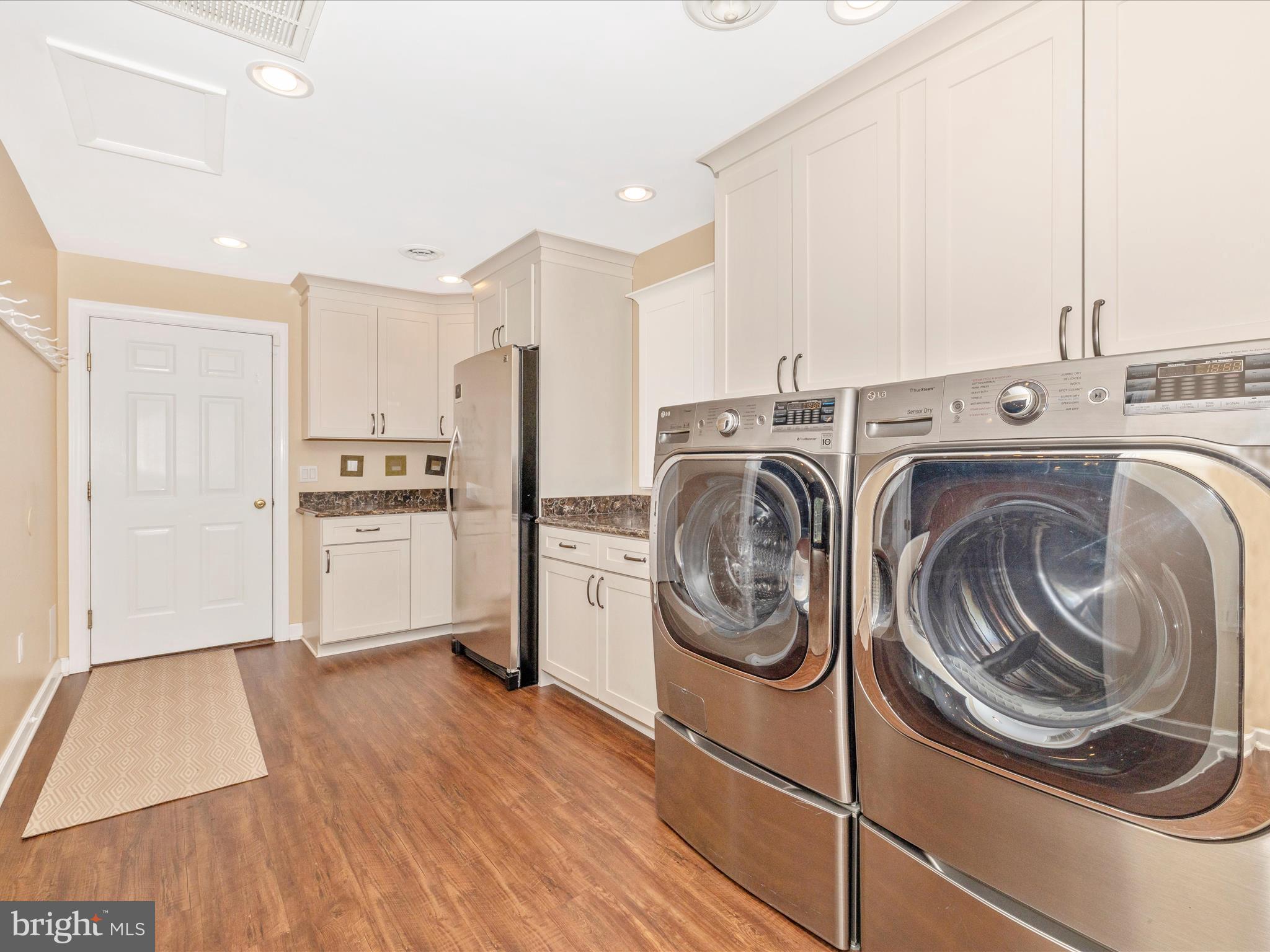 6119 Davis Road Woodbine, MD 21797 - Photo 17 of 47 Laundry Room