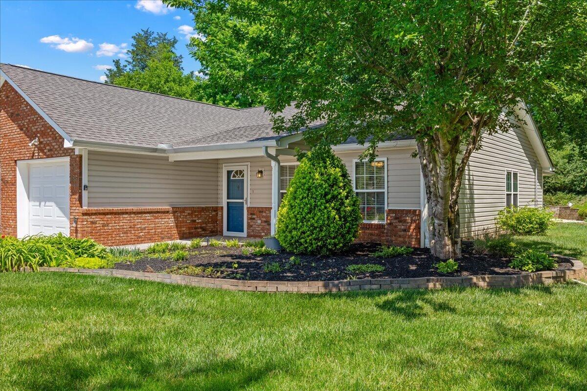 159 Morning Pointe Lane Athens, TN 37303 - Photo 3 of 27 26-159 Morning Point-27