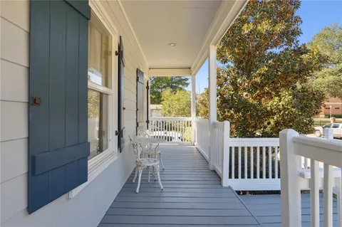 $390,000 | 1508 Crescent Drive, New Orleans, LA 70122